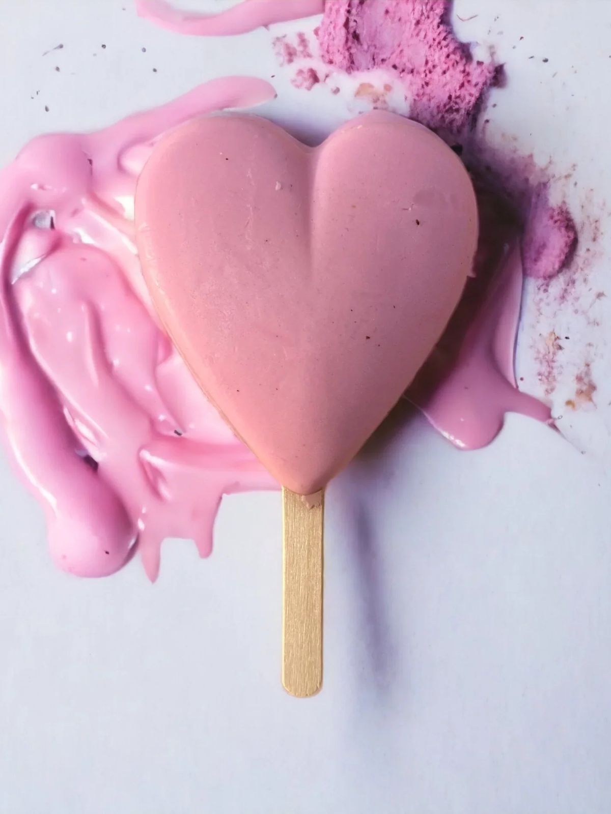 Rose Organic Heart Bar
