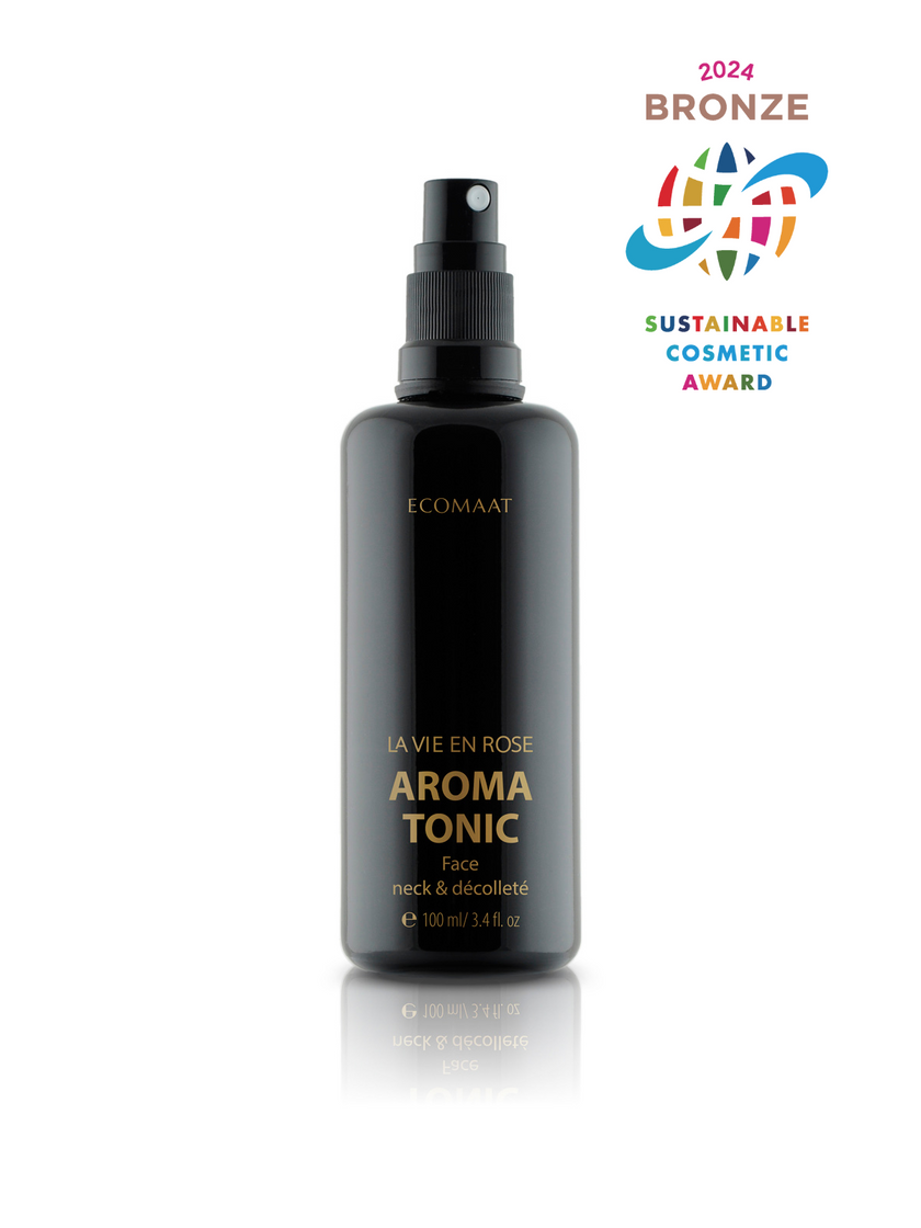 Bottle of La Vie en Rose Face, Neck & Décolleté Tonic with Rosa Alba and Rosa Damascena, 100% organic hydration and radiance tonic for delicate skin, refining pores and enhancing elasticity